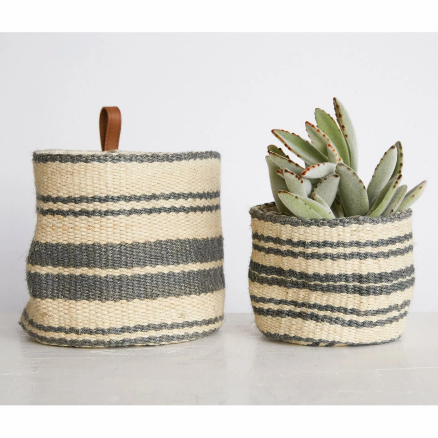 Outlet π€© Basket Sets 3R Studios Cream And Blue Striped Jute Wall Baskets With Leather Loops - Set Of 2 π - Image 2